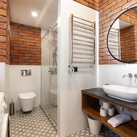 Modern Style Apartment 利沃夫 外观 照片